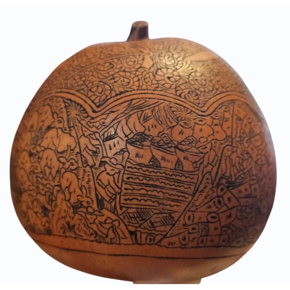 Vtg. Peruvian 2.25" Storyteller Gourd Rattle Hand Etched Ethnic Village Life - Picture 6 of 16